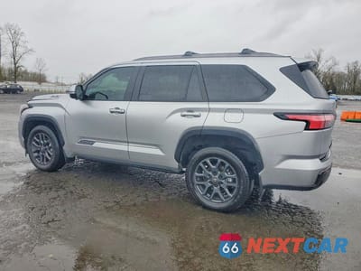 Drugie zdjęcie samochodu z przodu: 2025 TOYOTA SEQUOIA PLATINUM VIN:7SVAAABA1SX054274 - miniatura