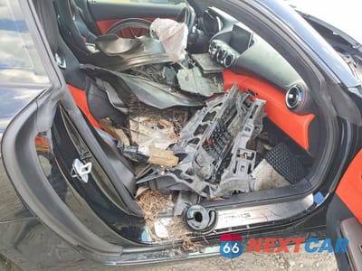 Zdjęcie 12 z 12 samochodu: 2016 MERCEDES-BENZ AMG GT S VIN:WDDYJ7JA8GA007241 - miniatura