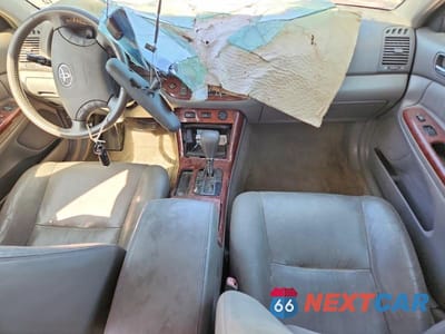 Zdjęcie 8 z 11 samochodu: 2005 TOYOTA CAMRY XLE V6 VIN:JTDBF30KX50166317 - miniatura