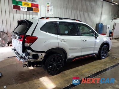 Trzecie zdjęcie samochodu z tyłu: 2021 SUBARU FORESTER SPORT VIN:JF2SKARC0MH476022 - miniatura