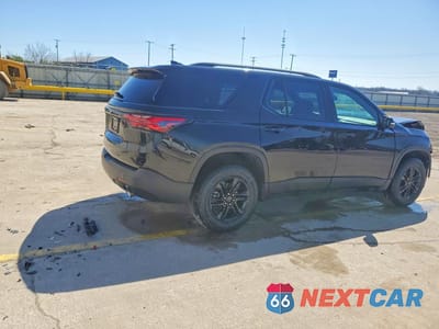 Trzecie zdjęcie samochodu z tyłu: 2023 CHEVROLET TRAVERSE LT VIN:1GNEVGKW5PJ196899 - miniatura