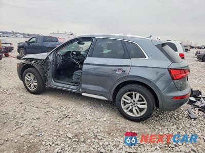 Drugie zdjęcie samochodu z przodu: 2020 AUDI Q5 PREMIUM VIN:WA1ANAFY3L2096895 - miniatura