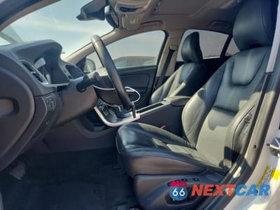 Zdjęcie 7 z 12 samochodu: 2014 VOLVO S60 T5 VIN:YV1612FS2E2289528 - miniatura