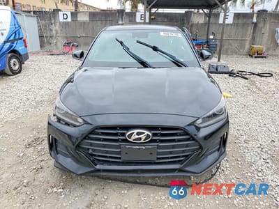 Piąte zdjęcie samochodu w środku: 2019 HYUNDAI VELOSTER 2.0L VIN:KMHTG6AF3KU009216 - miniatura