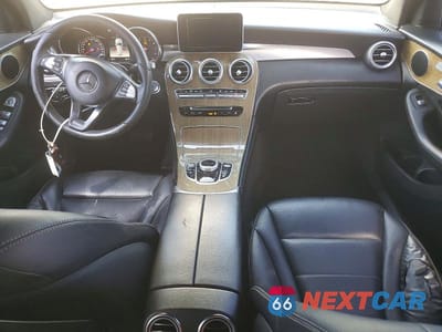 Zdjęcie 8 z 14 samochodu: 2019 MERCEDES-BENZ GLC 300 VIN:WDC0G4JB8KV143796 - miniatura
