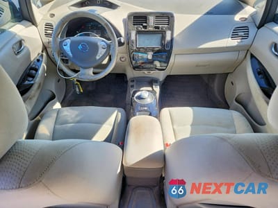 Zdjęcie 8 z 12 samochodu: 2016 NISSAN LEAF S-30 VIN:1N4BZ0CP0GC305407 - miniatura