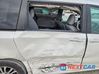 Zdjęcie 11 z 13 samochodu: 2020 TOYOTA SIENNA XLE 8-PASSENGER VIN:5TDYZ3DC5LS032233 - miniatura