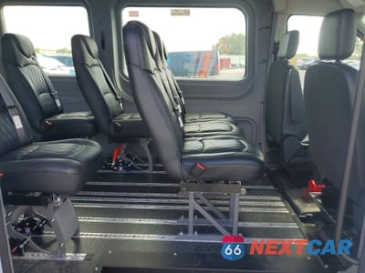 Zdjęcie 11 z 13 samochodu: 2023 FORD TRANSIT T-250 VIN:1FTBW1XK7PKA64460 - miniatura