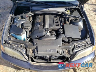 Zdjęcie 11 z 11 samochodu: 2005 BMW 325 XI VIN:WBAEU33435PR17164 - miniatura