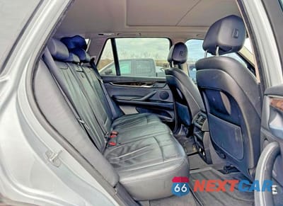 Zdjęcie 6 z 11 samochodu: 2016 BMW X5 SDRIVE35I VIN:5UXKR2C59G0R69371 - miniatura