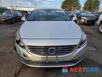 Piąte zdjęcie samochodu w środku: 2015 VOLVO S60 PREMIER VIN:YV1612TKXF1356534 - miniatura