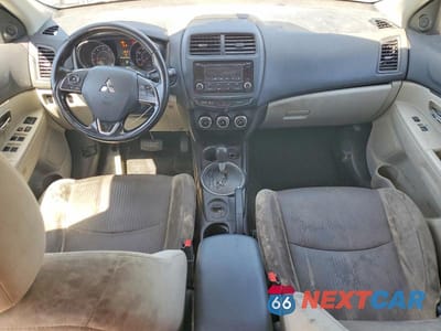 Zdjęcie 8 z 12 samochodu: 2017 MITSUBISHI OUTLANDER SPORT ES VIN:JA4AP3AU9HZ031932 - miniatura