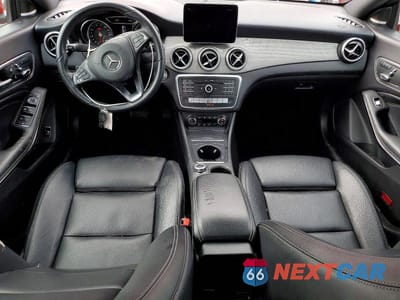 Zdjęcie 8 z 12 samochodu: 2019 MERCEDES-BENZ CLA 250 4MATIC VIN:WDDSJ4GB3KN727312 - miniatura