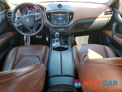 Zdjęcie 8 z 12 samochodu: 2016 MASERATI GHIBLI S VIN:ZAM57RTA6G1171524 - miniatura
