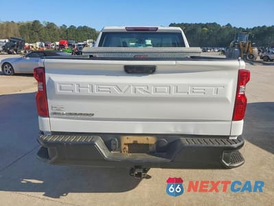 Zdjęcie 6 z 11 samochodu: 2022 CHEVROLET SILVERADO K1500 VIN:1GCRDAED1NZ517128 - miniatura
