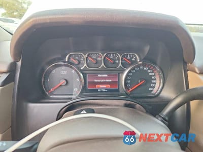 Zdjęcie 9 z 12 samochodu: 2015 GMC YUKON XL C1500 SLT VIN:1GKS1HKC3FR568991 - miniatura