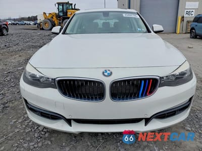 Piąte zdjęcie samochodu w środku: 2015 BMW 3ER XIGT SULEV VIN:WBA8Z5C53FGS36880 - miniatura