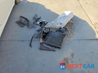 Zdjęcie 12 z 12 samochodu: 2008 PORSCHE CAYMAN S VIN:WP0AB29888U780840 - miniatura