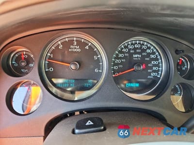 Zdjęcie 9 z 12 samochodu: 2011 CHEVROLET TAHOE K1500 LTZ VIN:1GNSKCE02BR388707 - miniatura