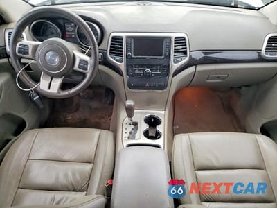 Zdjęcie 8 z 11 samochodu: 2012 JEEP GRAND CHEROKEE LAREDO VIN:1C4RJFAGXCC230067 - miniatura