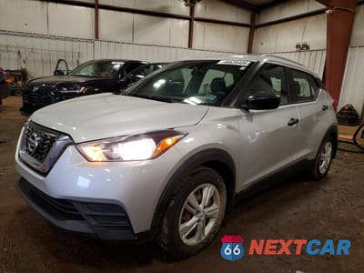 2018 NISSAN KICKS S 3N1CP5CU2JL520325 - główne zdjęcie licytacji z USA - miniatura