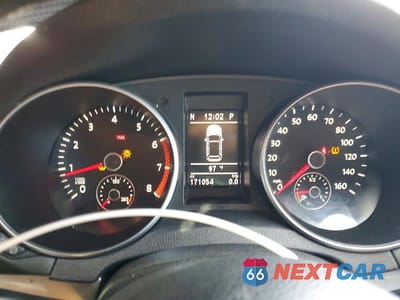 Zdjęcie 9 z 11 samochodu: 2013 VOLKSWAGEN GOLF VIN:WVWBB7AJ5DW126456 - miniatura