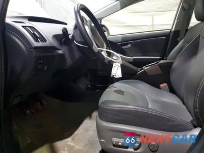 Zdjęcie 7 z 12 samochodu: 2014 TOYOTA PRIUS FOUR VIN:JTDKN3DU0E0389755 - miniatura