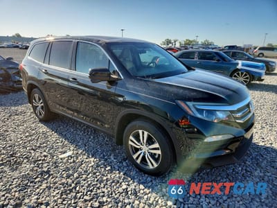 Czwarte zdjęcie samochodu z boku: 2017 HONDA PILOT EX VIN:5FNYF6H30HB058061 - miniatura