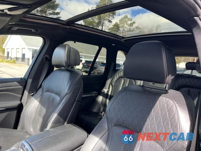 Zdjęcie 9 z 10 samochodu: 2019 BMW X5 XDRIVE50I VIN:5UXJU2C51KLN64669 - miniatura