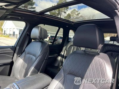 Zdjęcie 9 z 10 samochodu: 2019 BMW X5 XDRIVE50I VIN:5UXJU2C51KLN64669 - miniatura