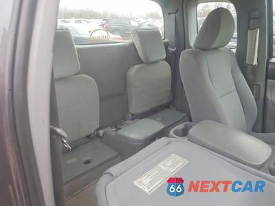 Zdjęcie 10 z 13 samochodu: 2010 TOYOTA TACOMA BASE VIN:5TEUX4EN3AZ736067 - miniatura