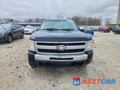 Piąte zdjęcie samochodu w środku: 2011 CHEVROLET SILVERADO K1500 LS VIN:3GCPKREA4BG223350 - miniatura