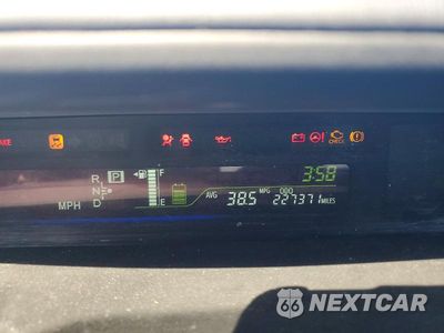 Zdjęcie 9 z 12 samochodu: 2012 TOYOTA PRIUS V THREE VIN:JTDZN3EU4C3138780 - miniatura