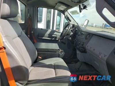 Zdjęcie 10 z 11 samochodu: 2013 FORD F350 SUPER DUTY UTILITY / SERVICE TRUCK VIN:1FDRF3A67DEB92452 - miniatura