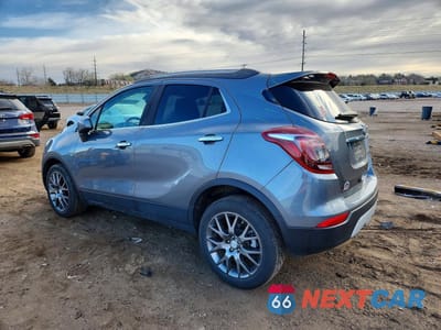 Drugie zdjęcie samochodu z przodu: 2020 BUICK ENCORE SPORT TOURING VIN:KL4CJ1SBXLB020161 - miniatura