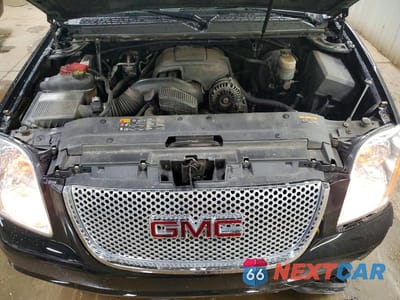 Zdjęcie 12 z 12 samochodu: 2014 GMC YUKON DENALI VIN:1GKS2EEFXER223747 - miniatura