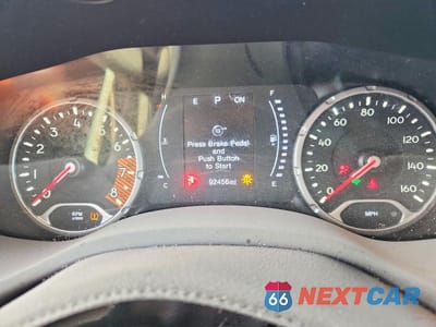 Zdjęcie 9 z 12 samochodu: 2020 JEEP RENEGADE SPORT VIN:ZACNJBAB8LPM09275 - miniatura