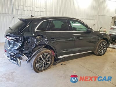 Trzecie zdjęcie samochodu z tyłu: 2024 AUDI Q5 PREMIUM PLUS 45 VIN:WA1EAAFY0R2036840 - miniatura