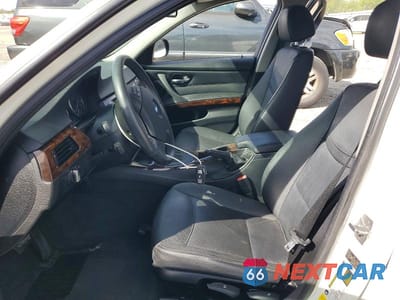 Zdjęcie 7 z 11 samochodu: 2011 BMW 328 I SULEV VIN:WBAPH5G58BNM71970 - miniatura