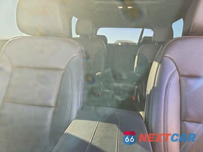 Zdjęcie 10 z 13 samochodu: 2022 CHEVROLET TRAVERSE HIGH COUNTRY VIN:1GNEVNKW2NJ180984 - miniatura