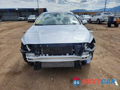Piąte zdjęcie samochodu w środku: 2017 VOLVO S60 PREMIER VIN:LYV402HK4HB153210 - miniatura