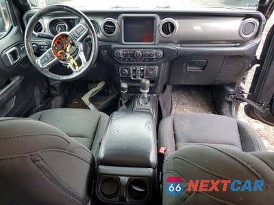 Zdjęcie 8 z 13 samochodu: 2019 JEEP WRANGLER UNLIMITED SAHARA VIN:1C4HJXEN0KW686859 - miniatura