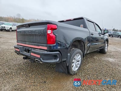 Trzecie zdjęcie samochodu z tyłu: 2019 CHEVROLET SILVERADO K1500 CUSTOM VIN:3GCUYBEF4KG313246 - miniatura