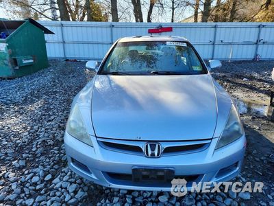 Piąte zdjęcie samochodu w środku: 2006 HONDA ACCORD HYBRID VIN:JHMCN364X6C003214 - miniatura