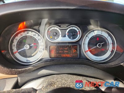 Zdjęcie 9 z 13 samochodu: 2014 FIAT 500L LOUNGE VIN:ZFBCFACH8EZ015404 - miniatura