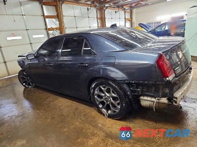 Drugie zdjęcie samochodu z przodu: 2016 CHRYSLER 300 S VIN:2C3CCAGG1GH278400 - miniatura
