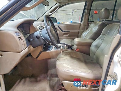 Zdjęcie 7 z 13 samochodu: 2004 JEEP GRAND CHEROKEE LAREDO VIN:1J4GW48S44C378346 - miniatura
