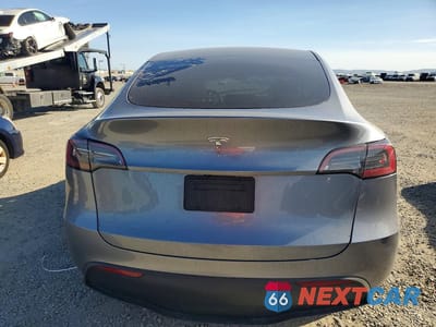 Zdjęcie 6 z 13 samochodu: 2024 TESLA MODEL Y VIN:7SAYGDEDXRF192305 - miniatura