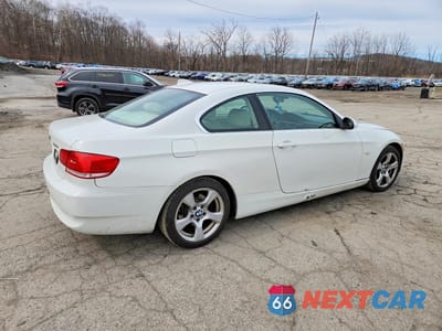 Trzecie zdjęcie samochodu z tyłu: 2009 BMW 328 XI VIN:WBAWC33559PU84307 - miniatura