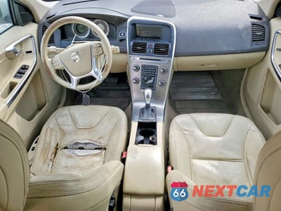 Zdjęcie 8 z 12 samochodu: 2013 VOLVO XC60 3.2 VIN:YV4952DL2D2381964 - miniatura